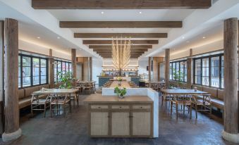 Lost Villa Boutique Hotel & Resorts (Ningbo Cichen)