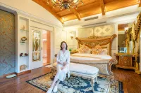 CHAMPS ELYSEES HOLIDAY Villa Hotels in Dayi