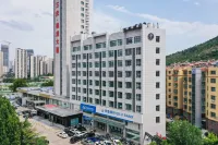 JI Hotel (Jinan Gongye Nan Road Fengrun Dasha) فنادق في جينان