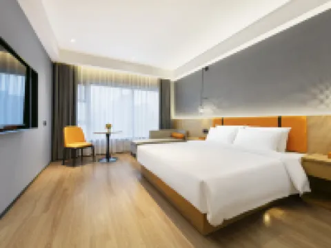 Le Ju Hotel (Hebi High speed Railway Station Wanda Plaza Branch) Hotels in Hebi