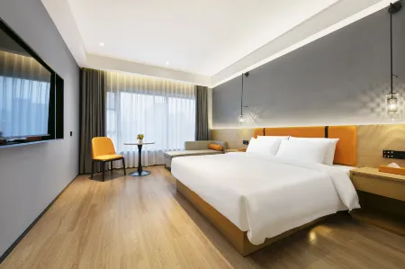 Le Ju Hotel (Hebi High speed Railway Station Wanda Plaza Branch) Отели в г. Хэби
