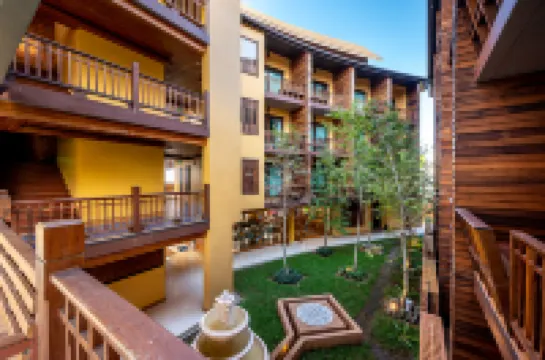 塔佩門飯店 瓦洛洛市場附近的飯店