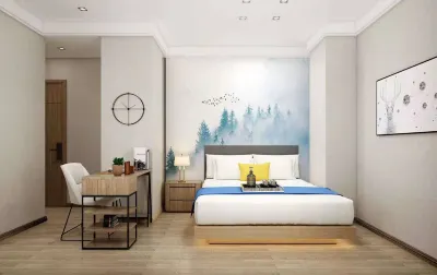 Rujia Huayi Select Hotel (Taiyuan Railway Station West Square Subway Station) Hotel in zona Chongshan Monastery