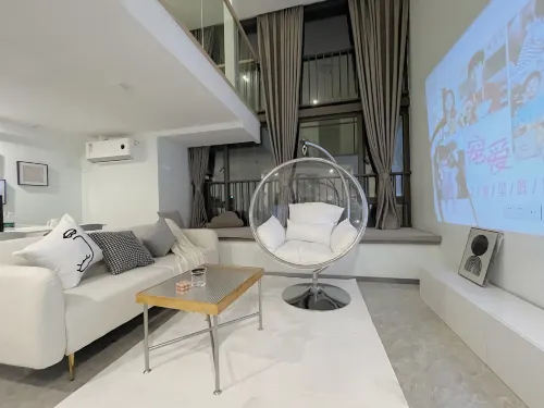 MJ HOTEL