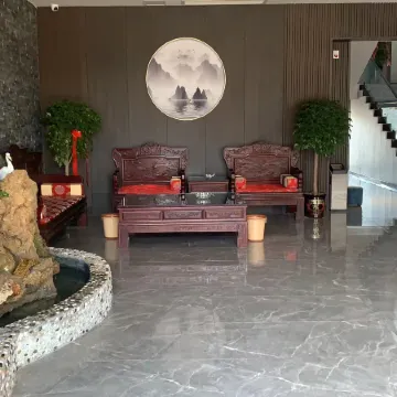 Wuyang Yulongwan Hotel