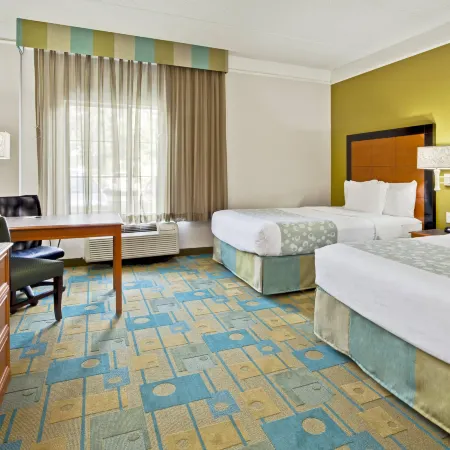 La Quinta Inn & Suites by Wyndham Ft. Lauderdale Airport