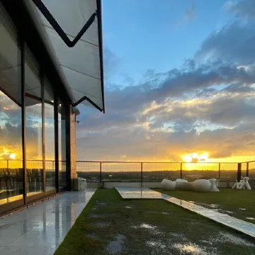 FFF Hotel