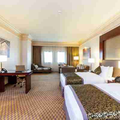 Wyndham Garden Dammam Rooms