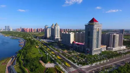 Wulan International Hotel Отели рядом с достопримечательностью «Mengguxiangqi Square»