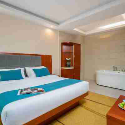 陸良桂華花園酒店 Rooms