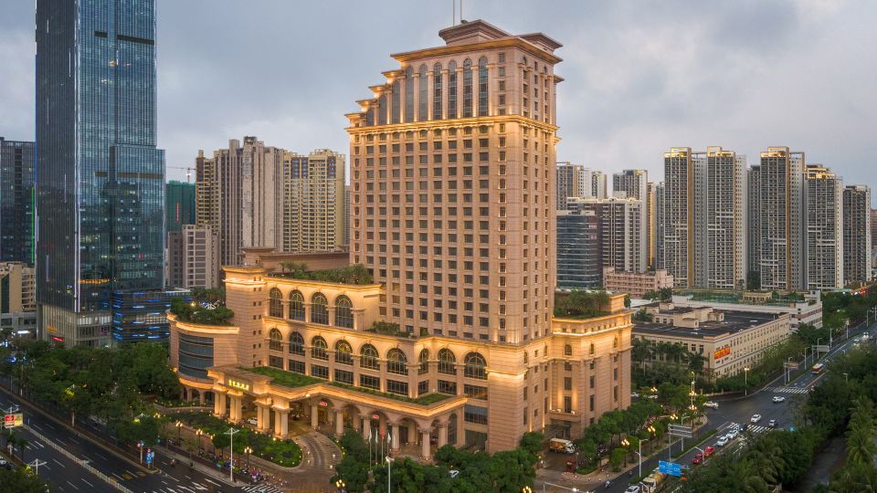 Sovereign Hotel Zhanjiang
