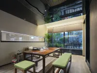 Moshe Light Luxury Qianxi Tower ViewHotel (Zhengzhou CBD Exhibition Center Branch) Hotels near ZZICEC