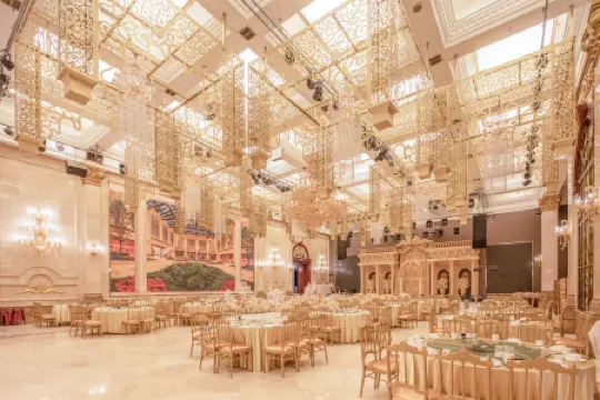 Dong Xing Grand Hotel