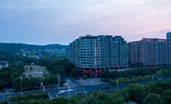 Ibis Hotel (Nanjing Jiangning Nanhang University Store)