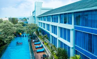 Emersia Hotel and Resort