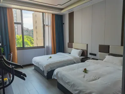 Jinshan Hotel Hôtels à : Huaying