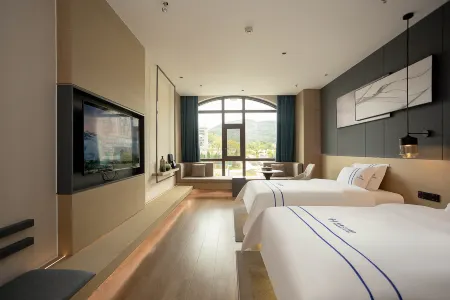 Bijie Hanjing Art Hotel Отели рядом с достопримечательностью «Nan Mountain Park»