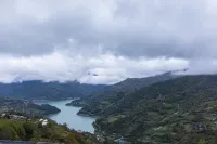 Dawa Genza Shenshan Hotel - Mountain view