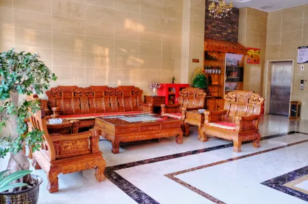 Jinxian Changshan Holiday Hotel Отели в г. Цзиньсянь