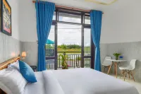 Gio Chieu Homestay - Riverside & Swimming pool