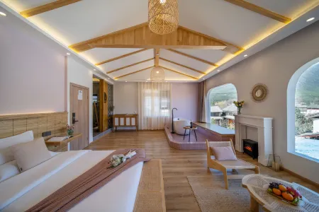 Watch the mountains with you·Designer 180° view of the snow-capped mountains Отели рядом с достопримечательностью «Lijiang Snow Mountain Falcon Valley Scenic Area»