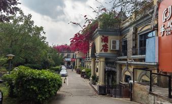 Nanning Guangwai Holiday Hotel