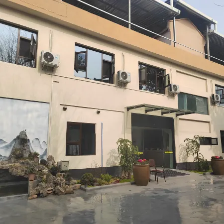 Dongboyuan Theme Hotel