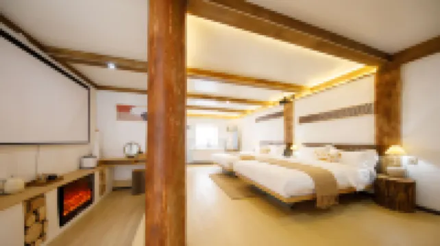 Shangri-La No.1 Bieyuan Boutique Homestay (Dukezong Ancient City Sifang Street Branch)