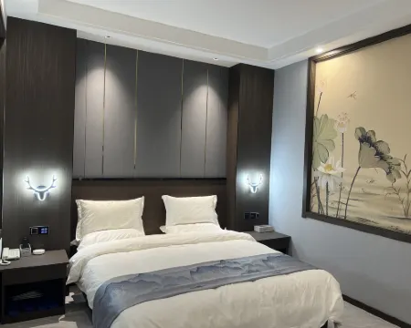 Yifeng Business Hotel Hotels in Xunyi