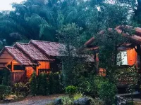 The Best Garden resort Hotels near Wat Chedi (Ai Khai)