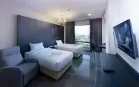 Sibtis Hotel Các khách sạn gần Wat Hong Kok