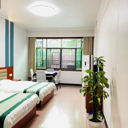 Ningxiang Tangquan Hotel