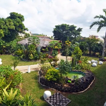 Coconut Palms Resort & Diamond Casino
