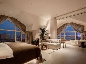 Dalian Jinshi Designer Homestay