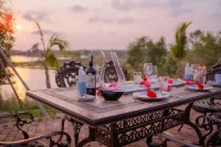 Resort Đá Bàng Homestay & Restaurant Hotels in Баріа