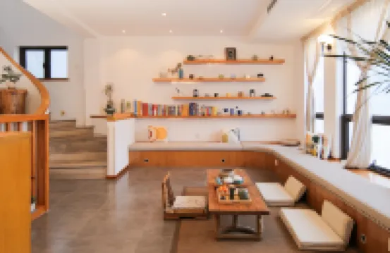 鍾靈水岸·Camping温泉度假美宿（西湖靈隱景區店）