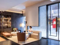 Atour Hotel (Nanjing Fuzimiao Qinhuai cruise terminal) Hotels near Dacheng Temple