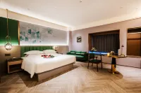 MEHOOD LESTIE Hotel (Nanchang Xizhan) - balcony