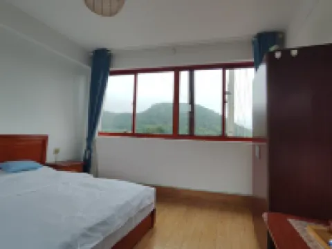 Tengchong Gaogu Mountain House Chinese Inn