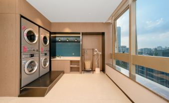 Yishang hotel (Guangzhou Beijing Road Pedestrian Street Park Front Subway Station Store)