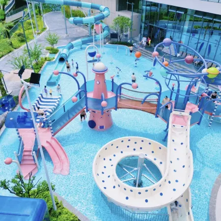 Huizhou Nankunshan R&F Health Valley Mitu Pool Villa