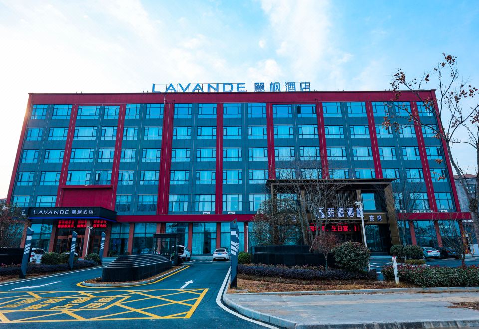 4. LAVANDE ..