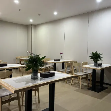 Guilin Shanshui Yao Hotel (Guilin Station Liangjiang Sihu Branch)