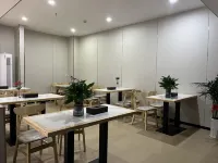 Guilin Shanshui Yao Hotel (Guilin Station Liangjiang Sihu Branch)