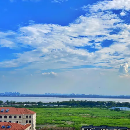 Haining Yanguan Ancient City · Mofan Yun She
