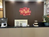 LightLeaf Esports Apartment - جديد