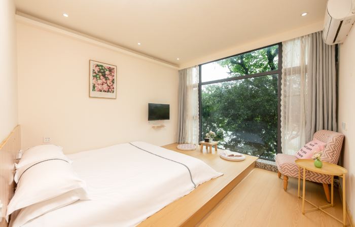 Huali Travel Jiangjing Inn (Guilin Railway Station)