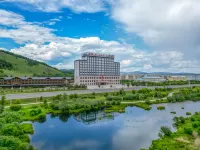 Gen He Leng Ji Feng Hotel
