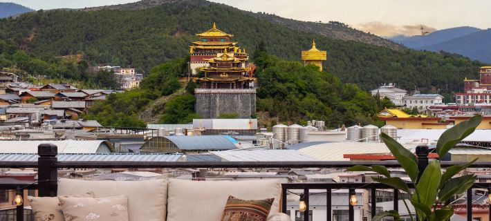 Zensong Qian Songye Holiday Villas · Wild Luxury Wabi-Sabi Design Retreat, Dukezong Ancient Town Hotels in Shangri-La