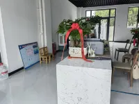 Anhe Homestay - parking